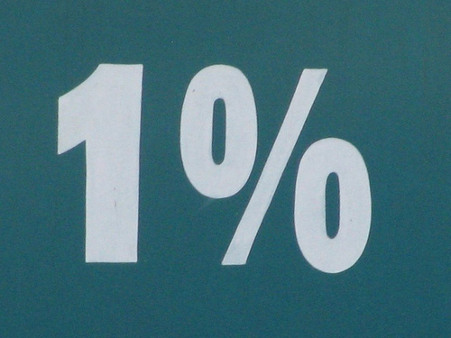 Para su comodidad, ponemos a su servicio el cambio de cheques
					de gobierno, con una tasa de interés del 1% sobre el monto del cheque. Ya no haga filas interminables, lo esperamos en
					nuestras sucursales en nuestros horarios corridos y extendidos, mejor que en cualquier banco